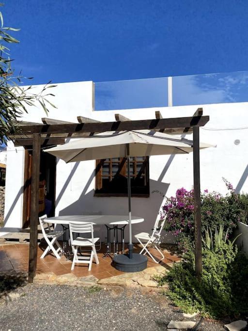 Orange House, Surf&Yoga Lajares Villa Ngoại thất bức ảnh